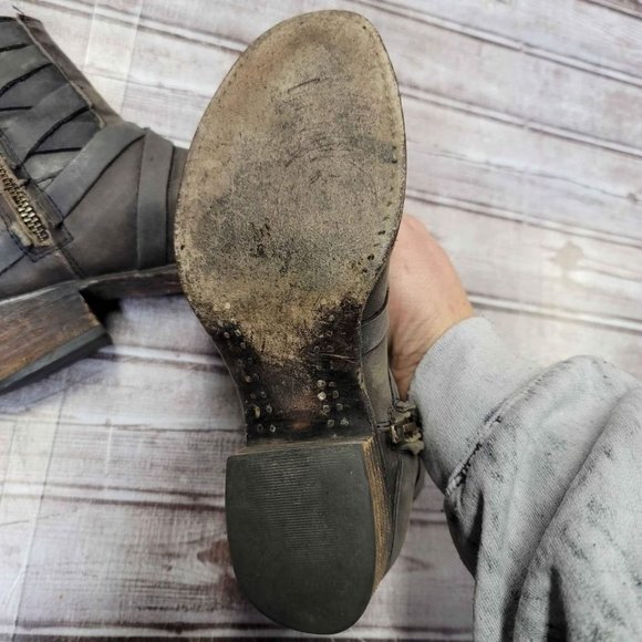 FreeBird Sammi Booties - Picture 7 of 8